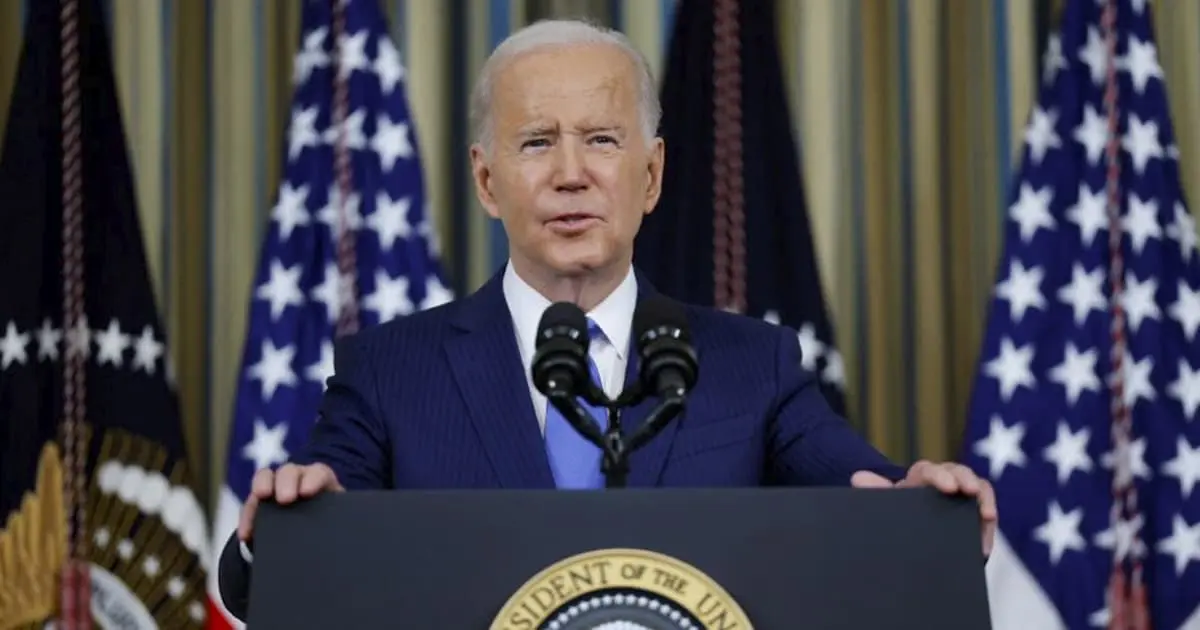 Las escuelas ya son campos de matanza: Joe Biden