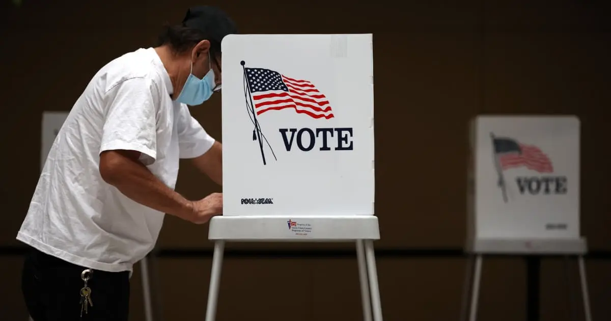 Republicanos aventajan en comicios de Estados Unidos