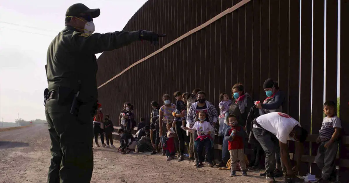 Políticas de migración de AMLO perpetúan delitos: Expertos