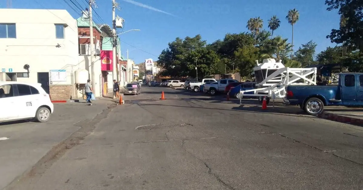 Tianguis navideño genera conflicto a comerciantes del centro de Hermosillo