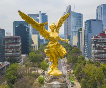 Ángel de la Independencia se convierte en central de autobuses