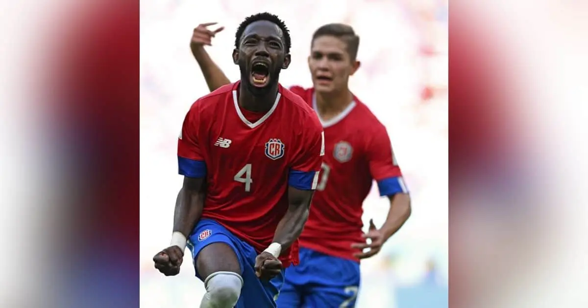 Costa Rica se mantiene viva con triunfo ante Japón