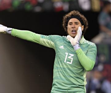 El detalle del uniforme de Memo Ochoa que nadie dejó pasar