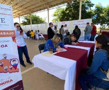 Ofertan más de 500 vacantes en Feria Regional del Empleo