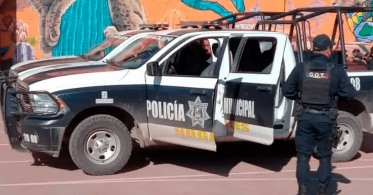Asaltan a mano armada gasolinera en la Carretera 15
