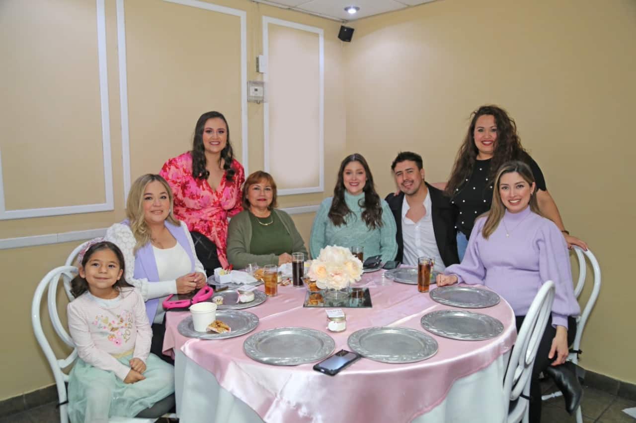 Será mamá Carmen Celina