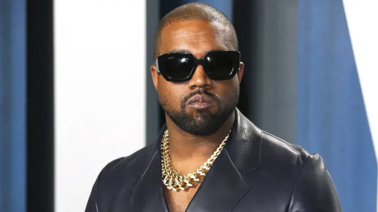 Abuchean a Kanye West durante su concierto en Shanghái