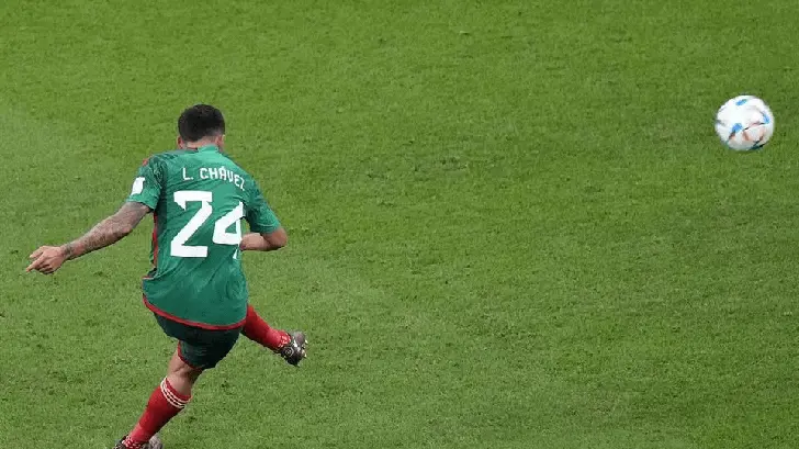 Gol de Luis Chávez, el más potente de Qatar 2022