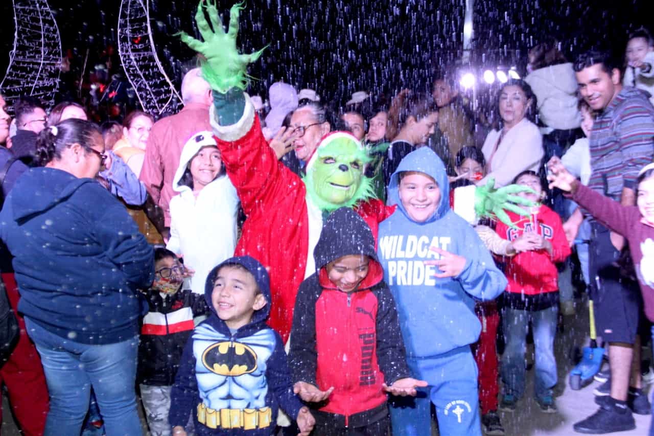 Brilla el espíritu navideño
