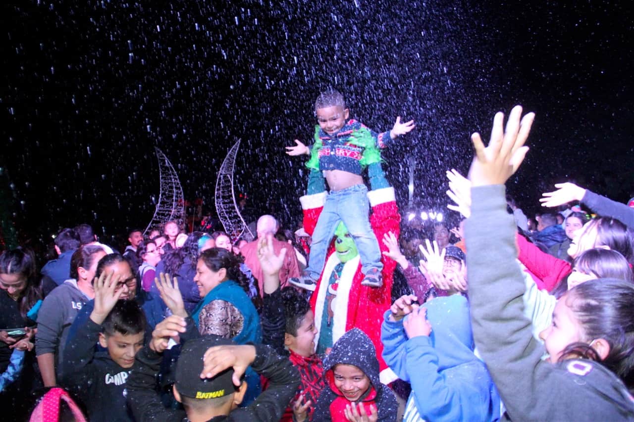 Brilla el espíritu navideño