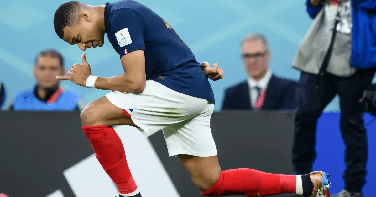 Francia derrota a Polonia y pasa a cuartos de final