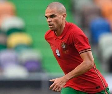 ¡Viejos los cerros! Pepe hace historia en Qatar