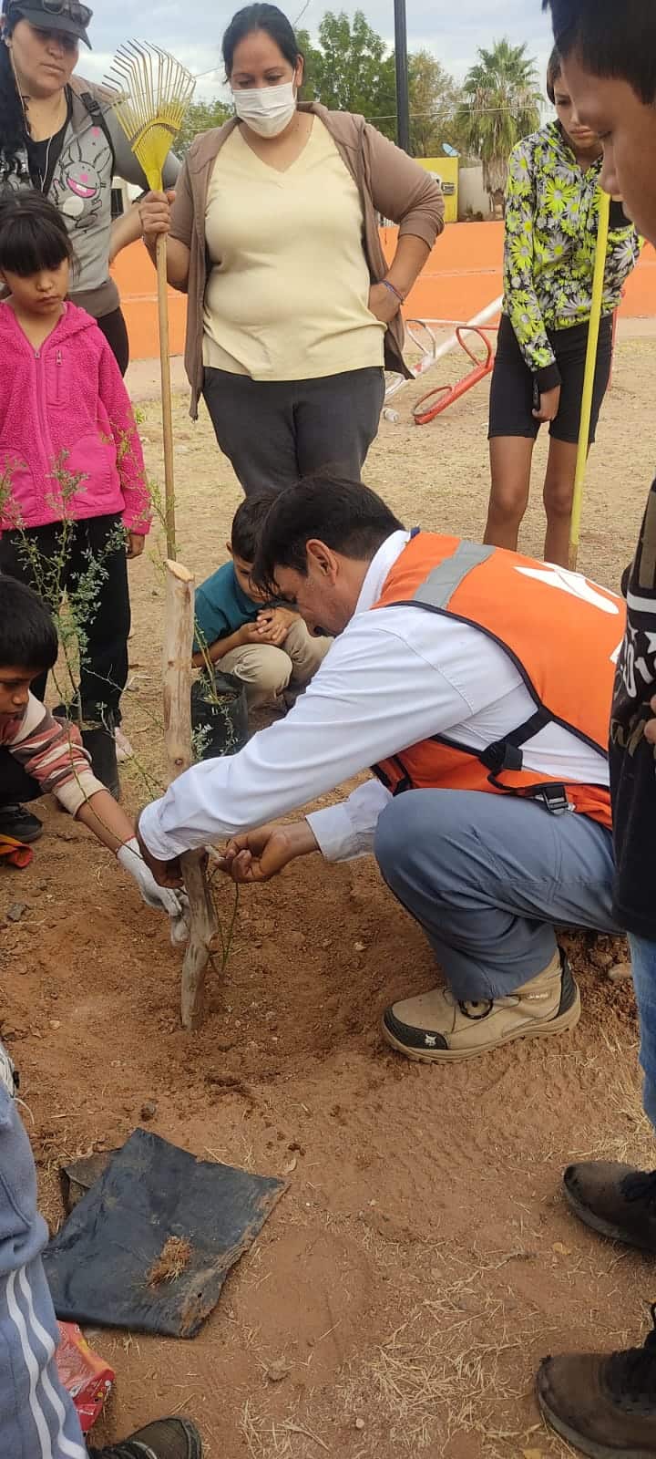 Ciudadanos se suman a rescatar parque de La Cholla