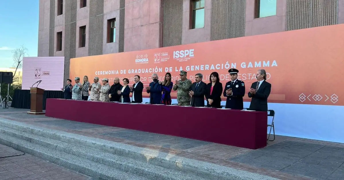 Celebran ceremonia de graduación para cadetes del Isspe