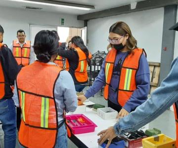 Alumnos del ITH fabrican juguetes para pequeños de escasos recursos