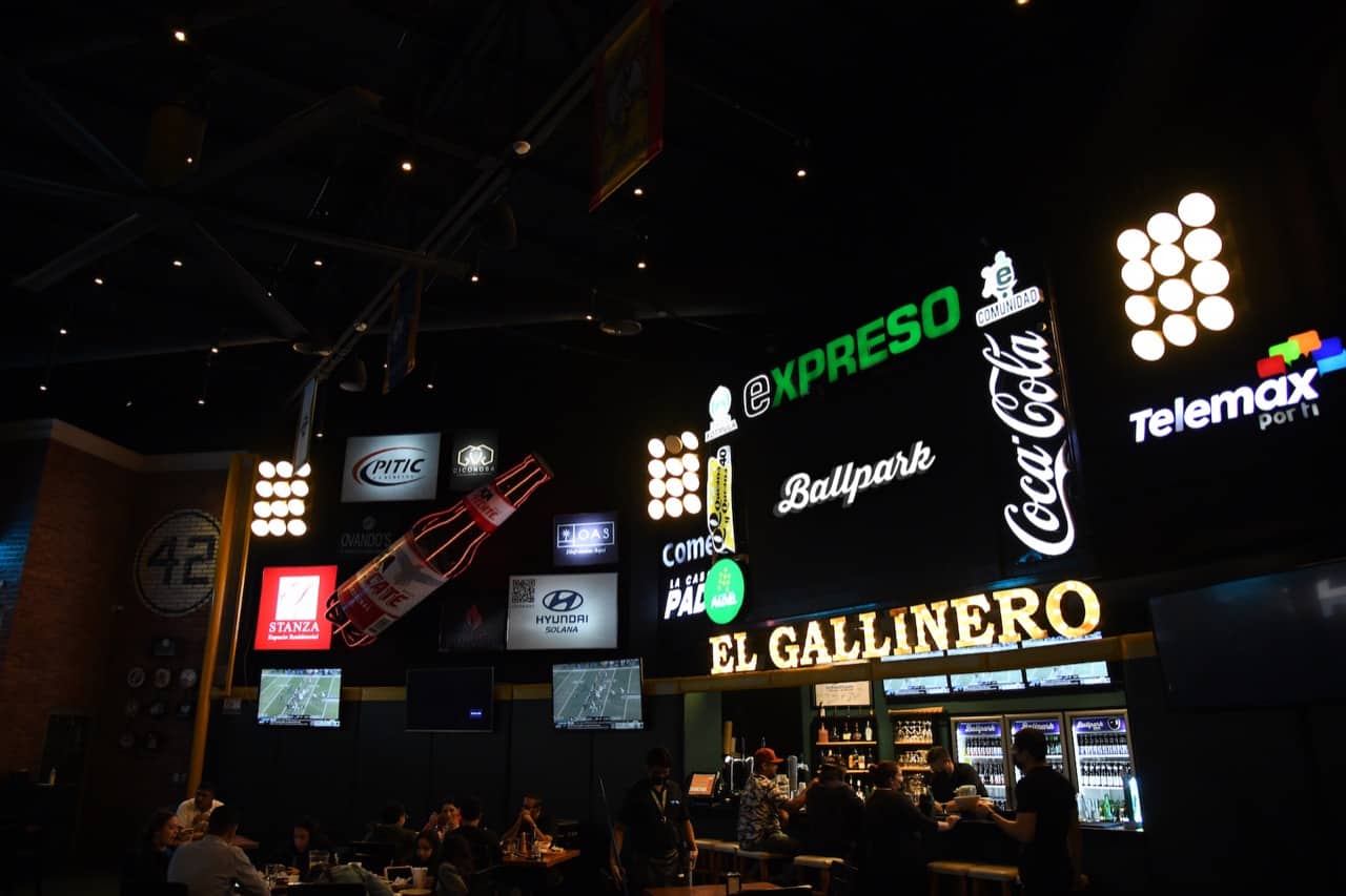 Pasan increíble tarde en Ballpark Hermosillo