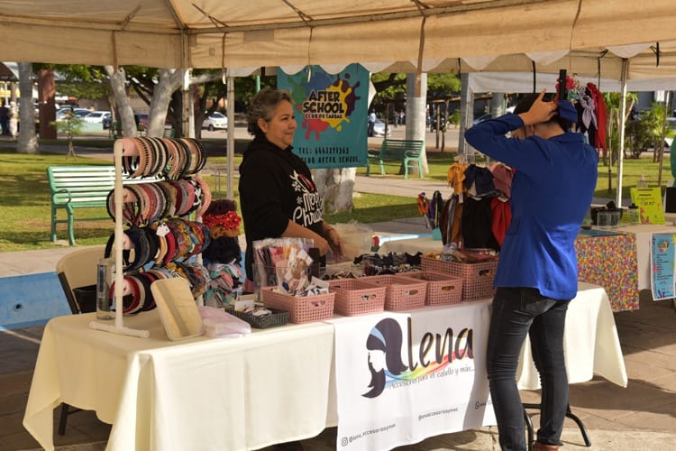 Celebran feria de mujeres emprendedoras en Ciudad Obregón