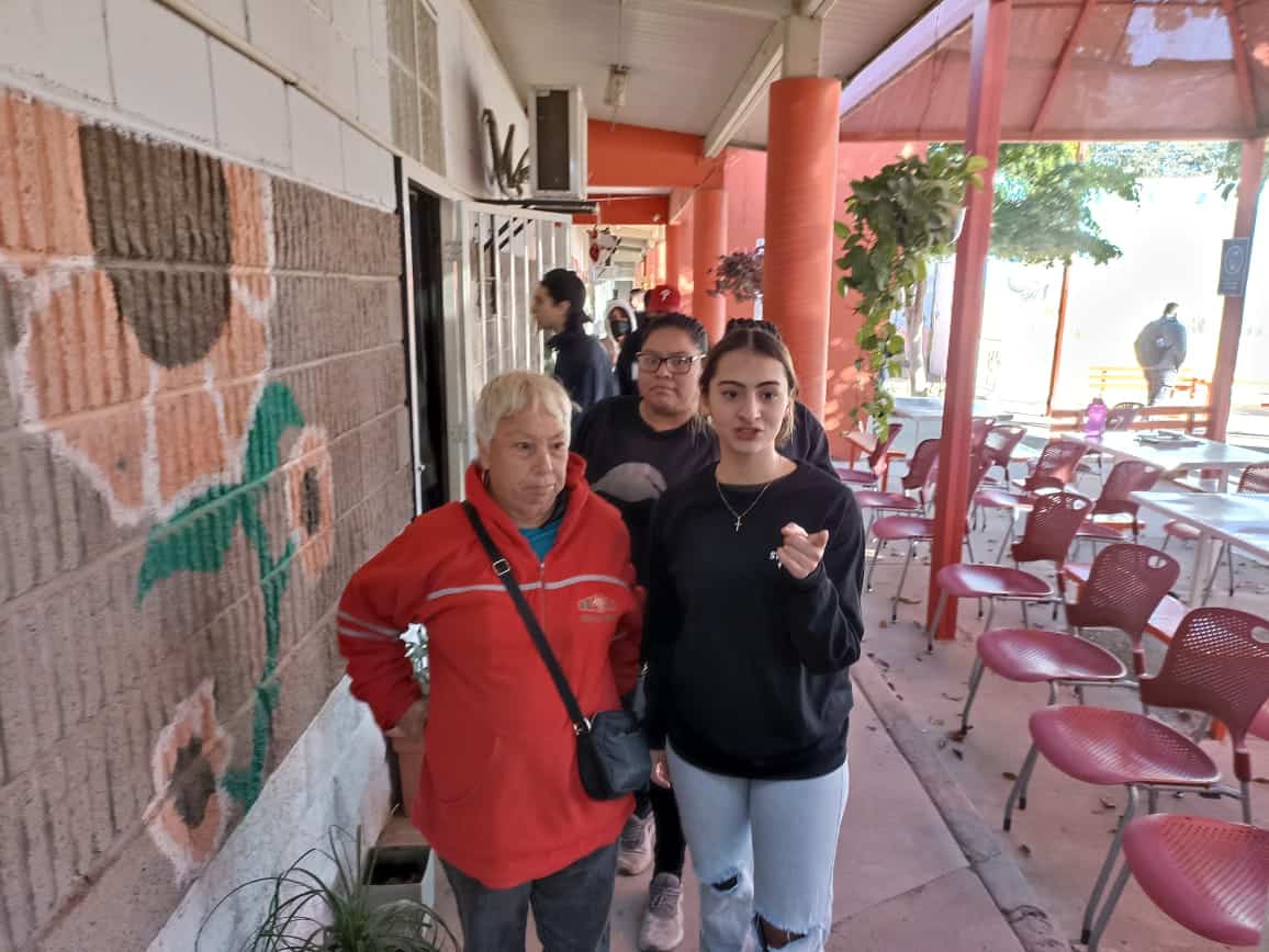 Donan ropa a los más vulnerables en Los Olivos con el Street Store