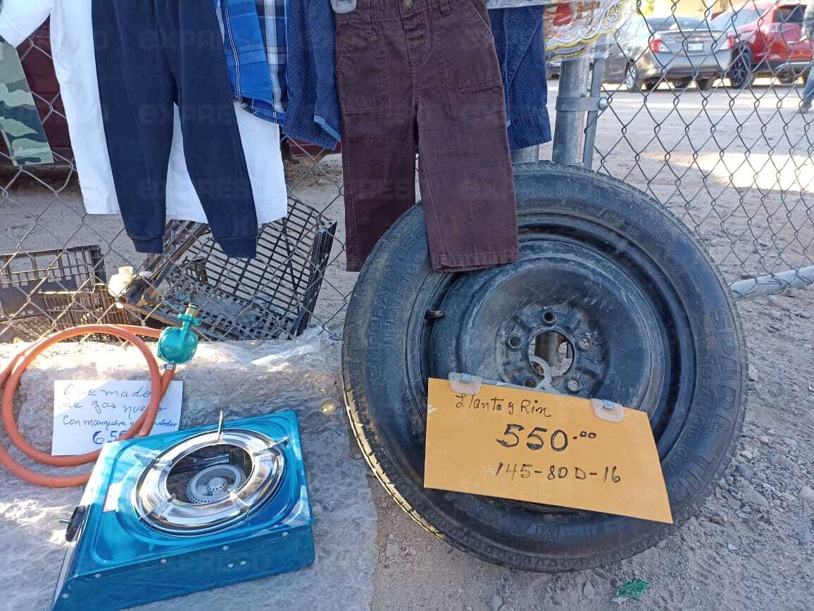 Hermosillenses llenan de vida el Tianguis de Los Olivos