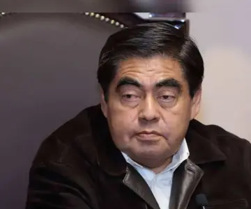Muere gobernador de Puebla, Miguel Barbosa Huerta