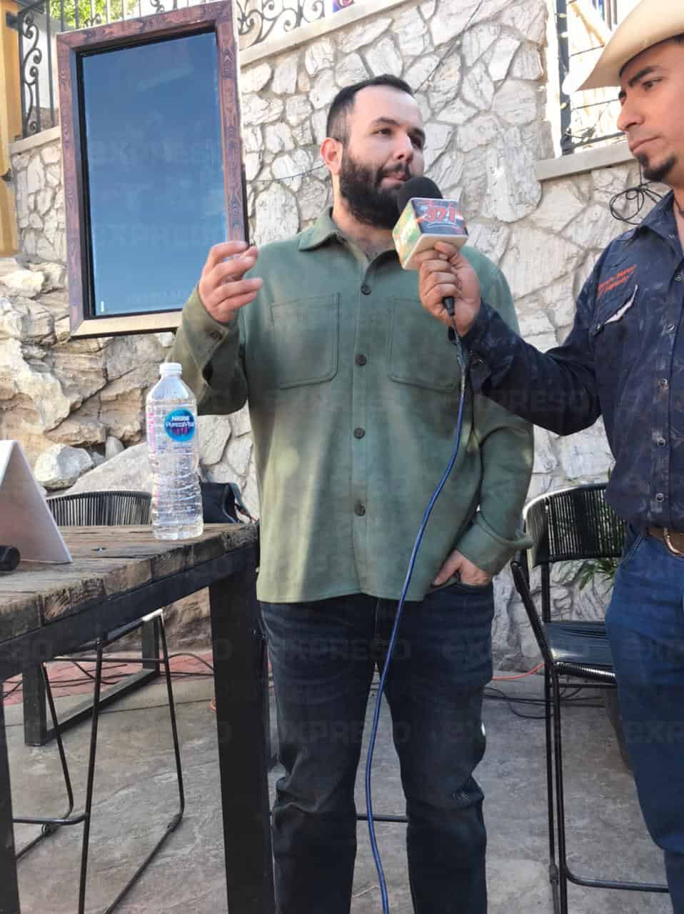 Carín León presenta su nuevo álbum Cura Local en Hermosillo