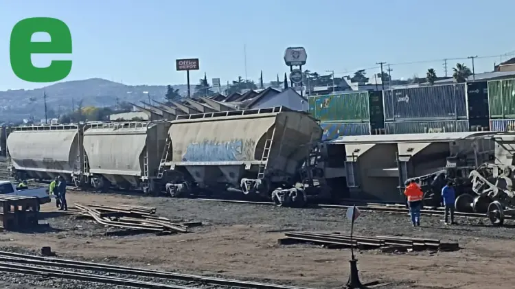 Las góndolas se descarrilaron en los patios de Ferromex (Foto: Karyna Vieyra/EXPRESO)