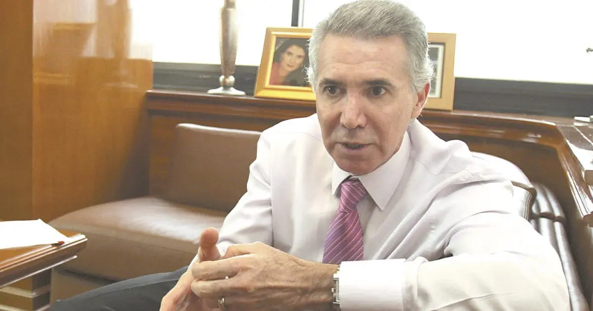 No hay suficientes vacunas pero quieren organizar un concierto: Madrazo