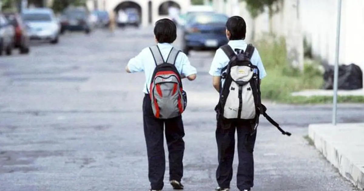 Las repercusiones del peso de la mochila en los niños