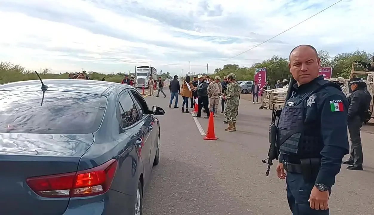 Implementan operativo en carretera de Bácum para seguridad de conductores