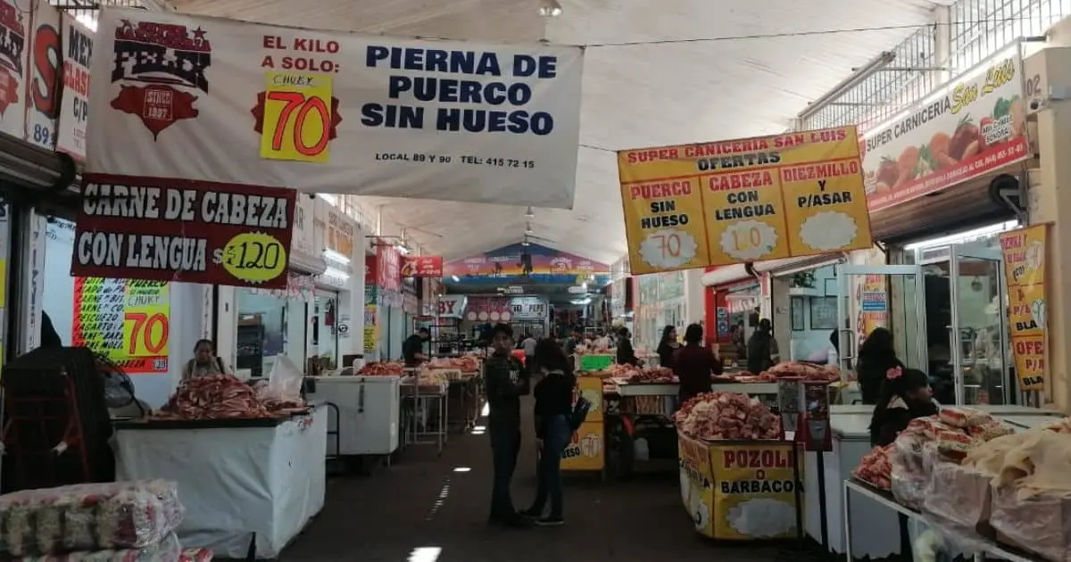 Comerciantes de carne invitan a hacer compras para fiestas decembrinas