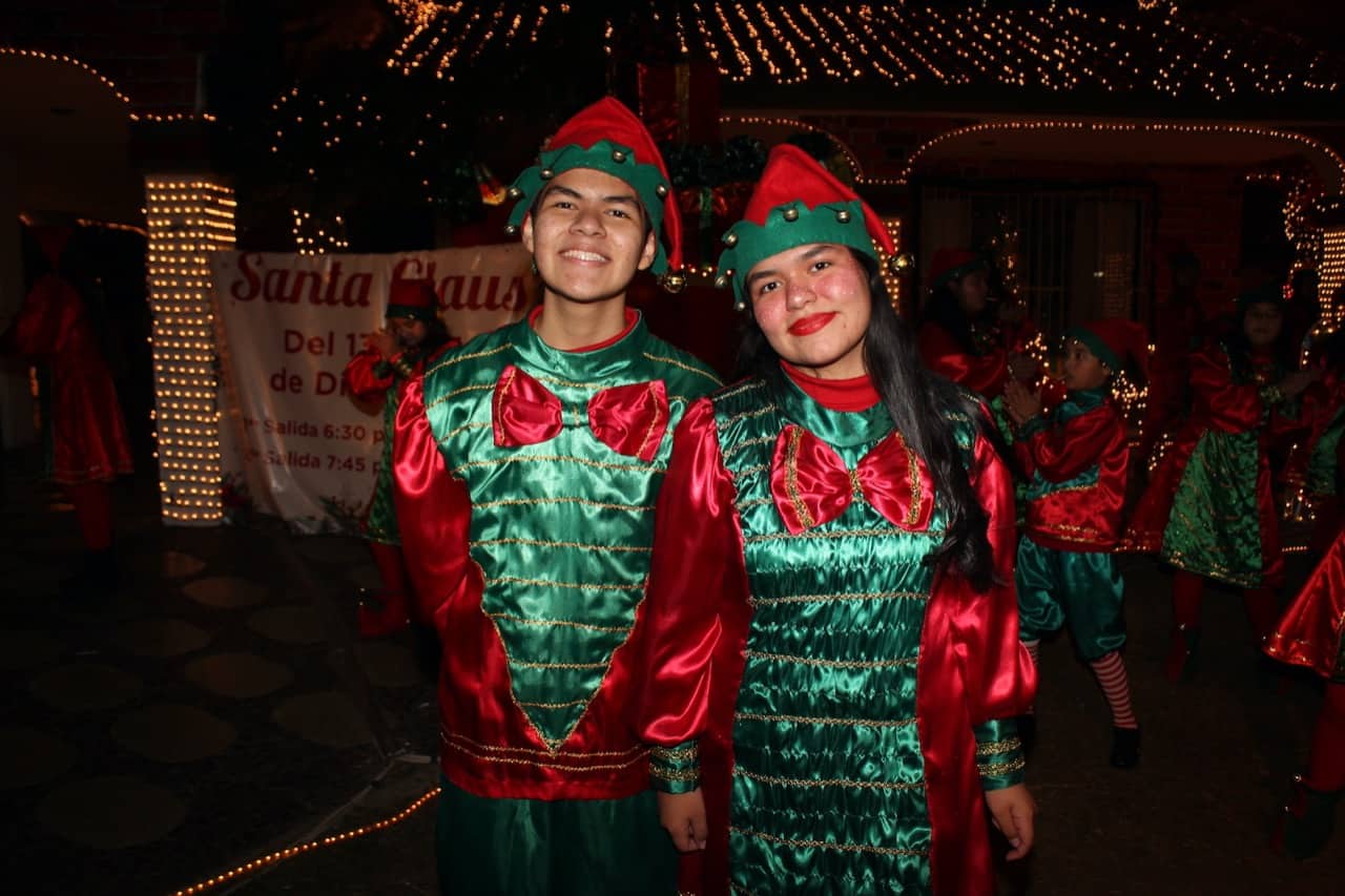 Encienden su espíritu navideño