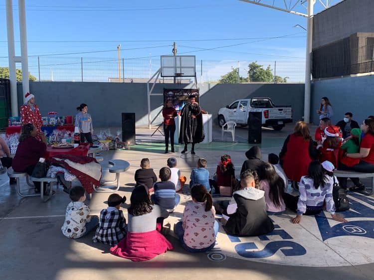 Realizan posada para niños con cáncer en Cajeme