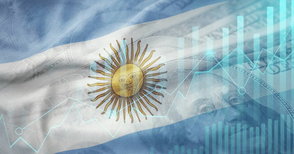 Argentina pierde terreno frente al dólar debido a inflación