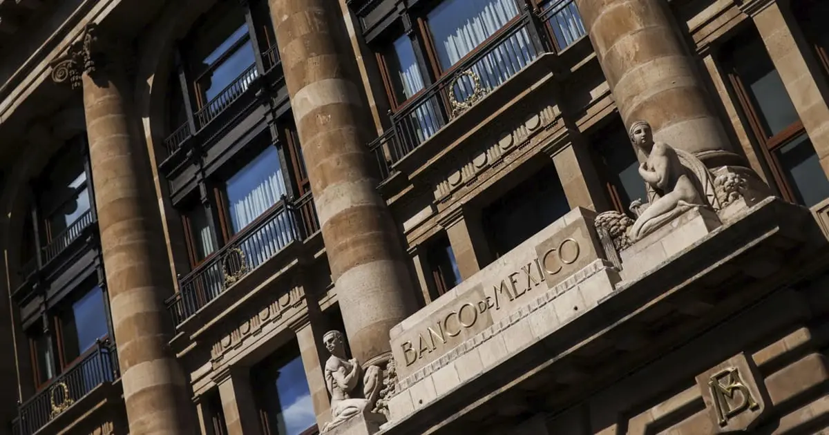 Invita Banxico a niños para conocer la fábrica de billetes