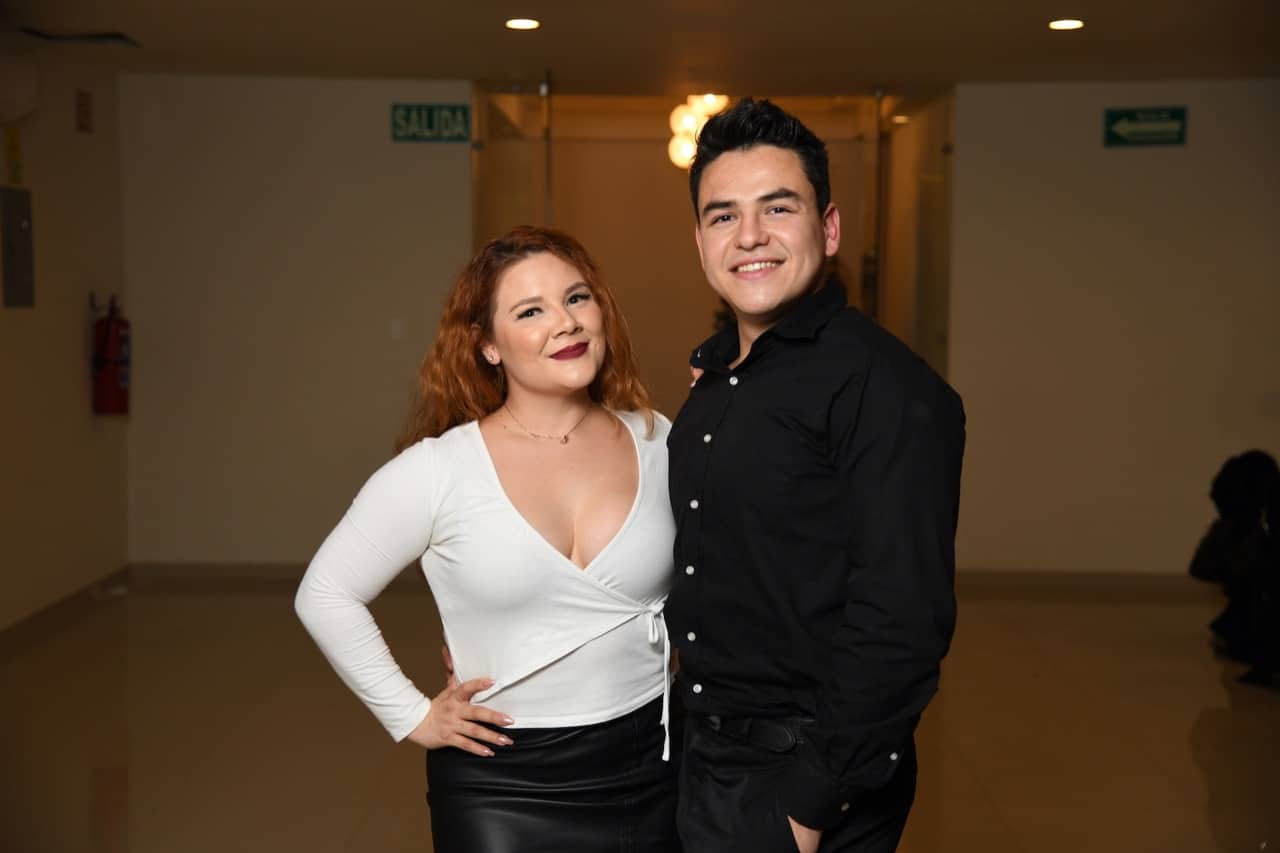 Festeja Karla López cumpleaños