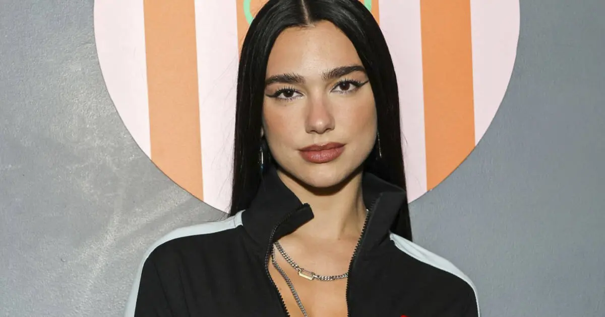 El atrevido estilo de Dua Lipa para esta temporada