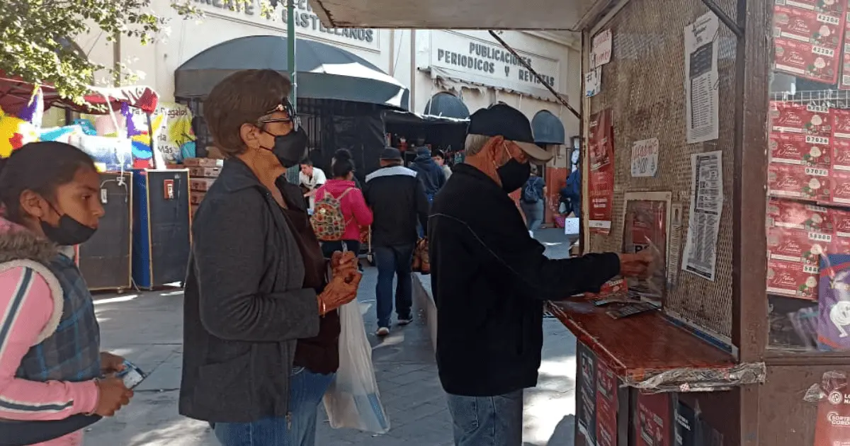 Hermosillenses no pierden la ilusión de pegarle al gordo en Navidad