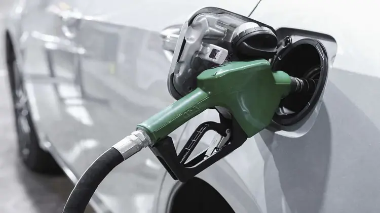 México se halla solamente detrás de Uruguay en el precio del combustible. (Foto: Especial/EXPRESO)
