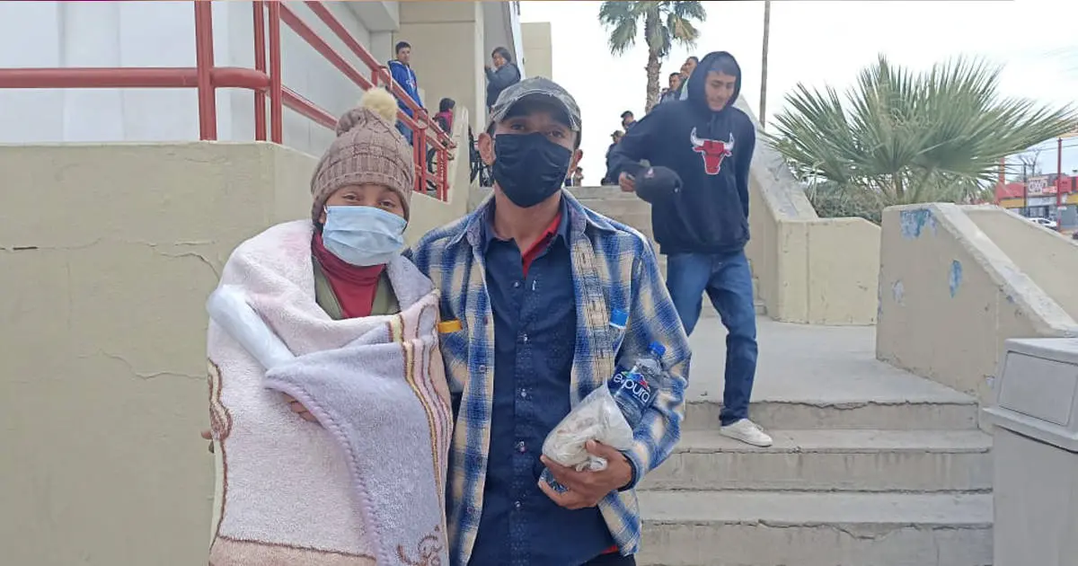Familias esperan por sus bebés enfermos en vísperas de Año Nuevo