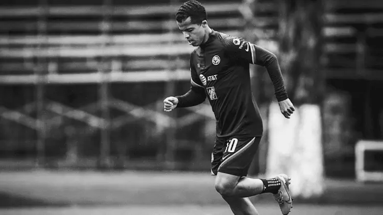 Giovani dos Santos tiene 33 años y tiene un año y medio sin actividad. (Foto: TW/@OficialGio)