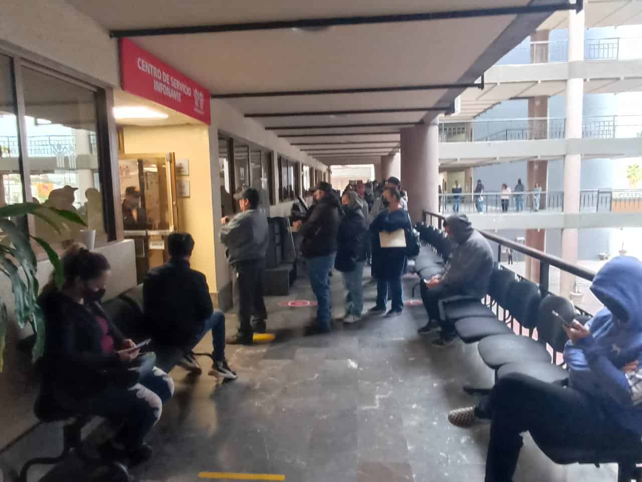 Acuden a cambiar su esquema de crédito Infonavit; este es el procedimiento