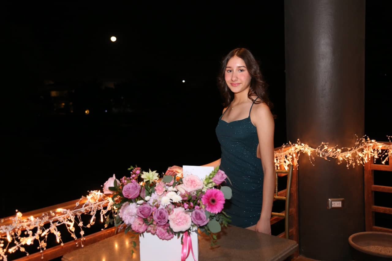 Tiene Fernanda un bello cumpleaños