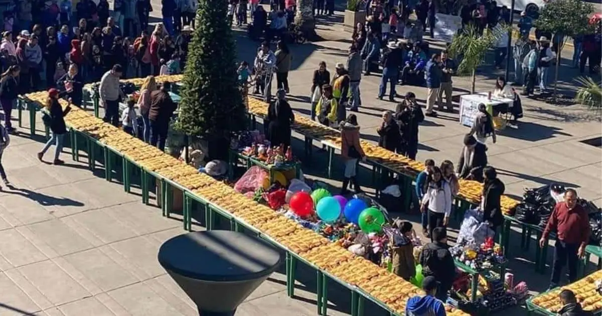 Más de 20 años haciendo la Rosca de Reyes más grande de Nogales