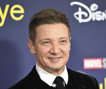 Jeremy Renner reaparece en redes sociales