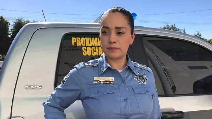 Amabilidad y valentía describen a Greace Kelly, oficial de sangre azul