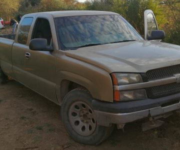 Abandonan vehículo en La Victoria tras intento de robo