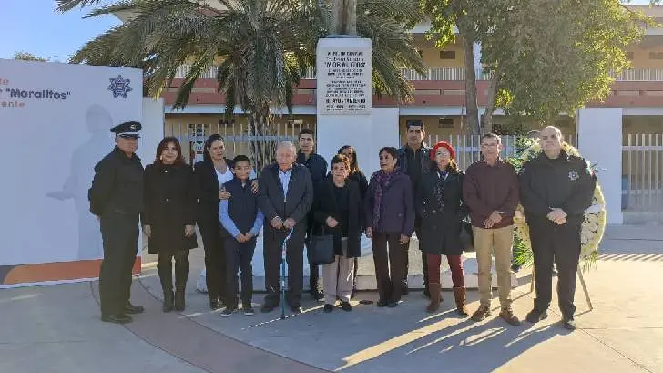 Policía de Hermosillo rinde homenaje a Moralitos