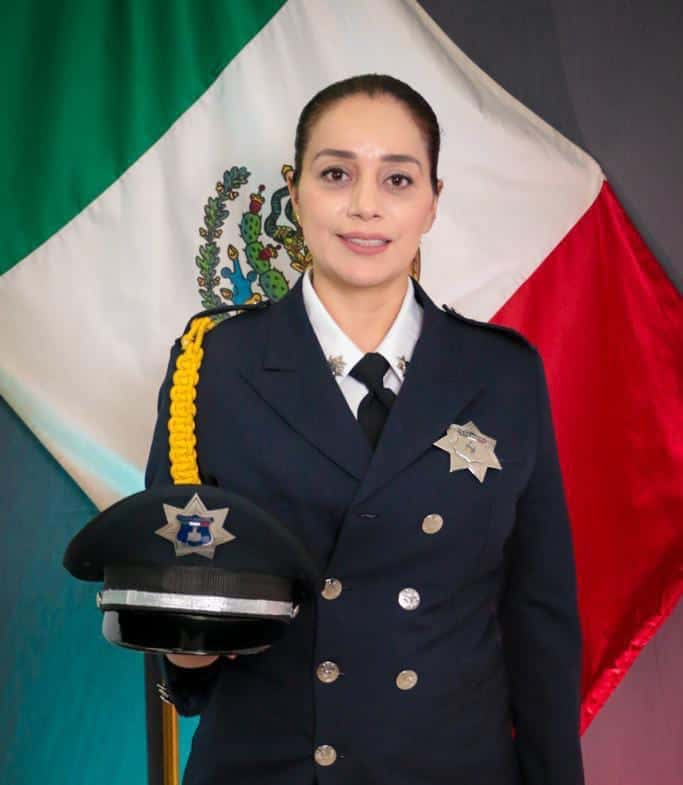 Amabilidad y valentía describen a Greace Kelly, oficial de sangre azul