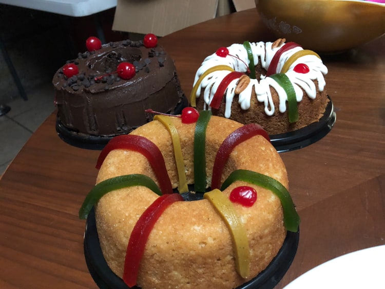 Abuelos le inculcaron el amor por la repostería