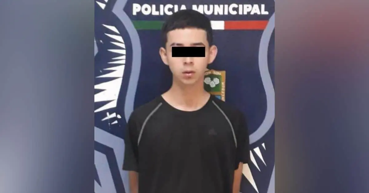 Joven es detenido por golpear a su madre